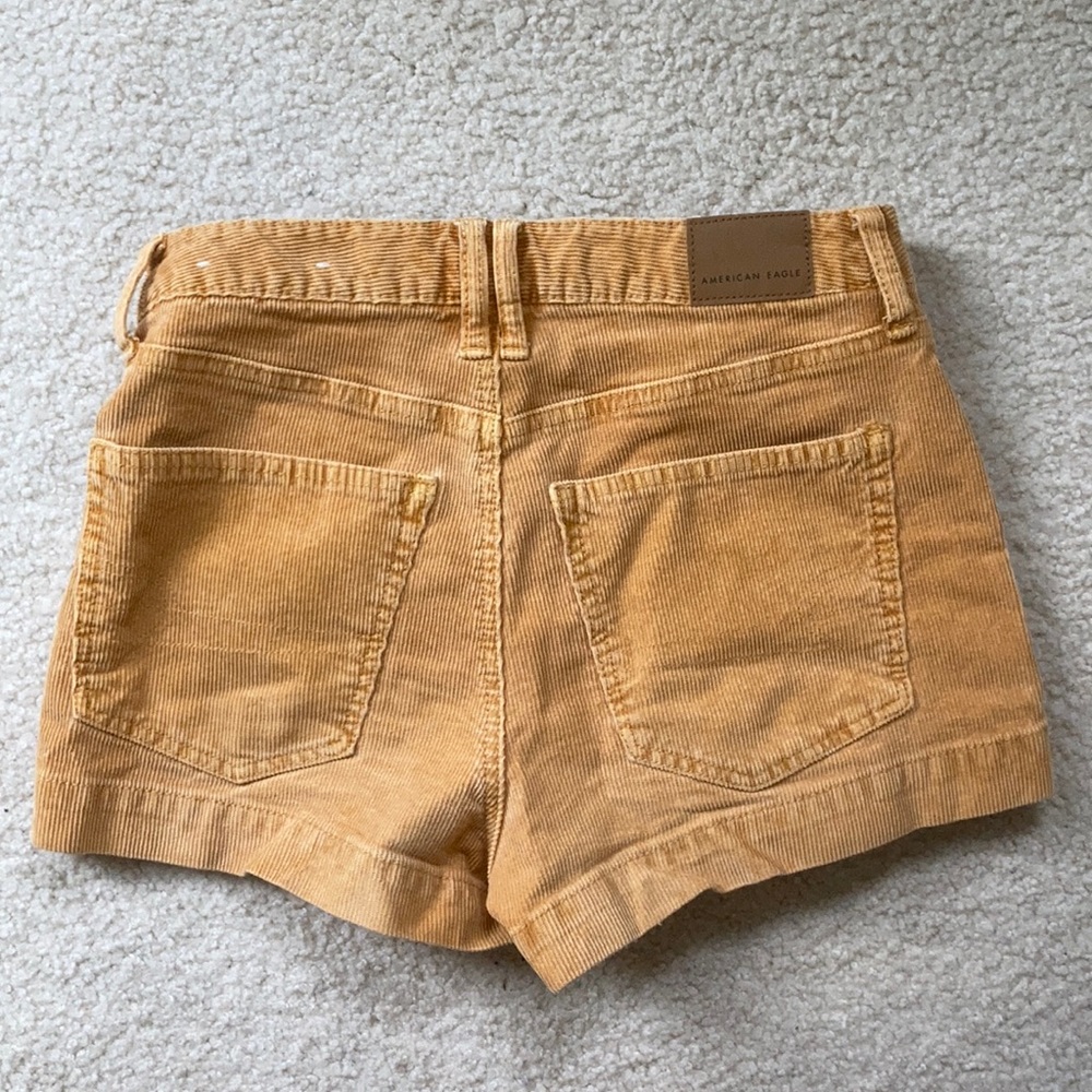 American Eagle High-Wasted Corduroy Shorts - Picture 2 of 2